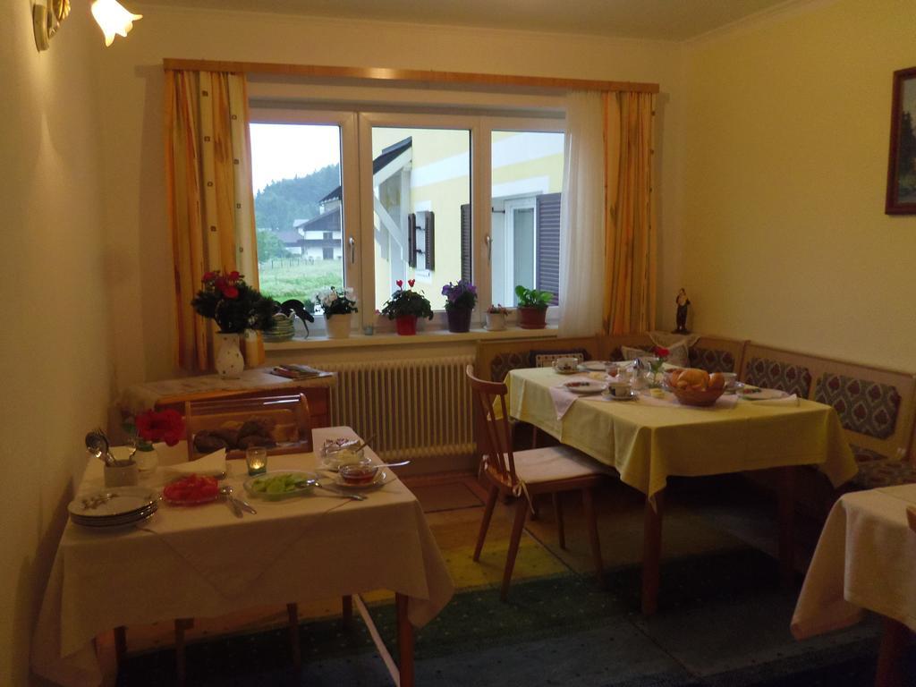 Bed and Breakfast Haus Amalia Strobl Exterior foto