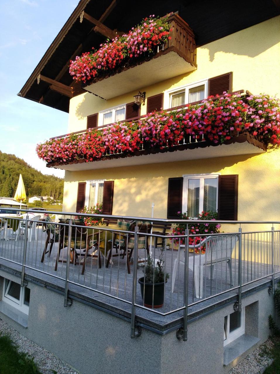 Bed and Breakfast Haus Amalia Strobl Exterior foto